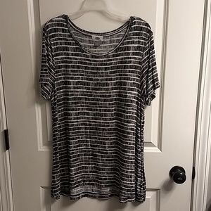 Old Navy soft, flowy tee